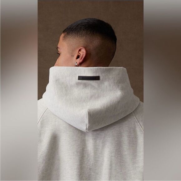 Fear of God Essentials Hoodie/Sweatshirt Light Oatmeal NWT FOG Bag - Picture 6 of 10
